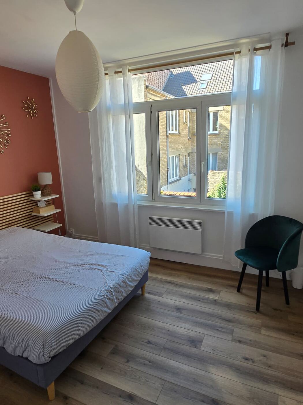 Adélise — chambre, vue d'ensemble